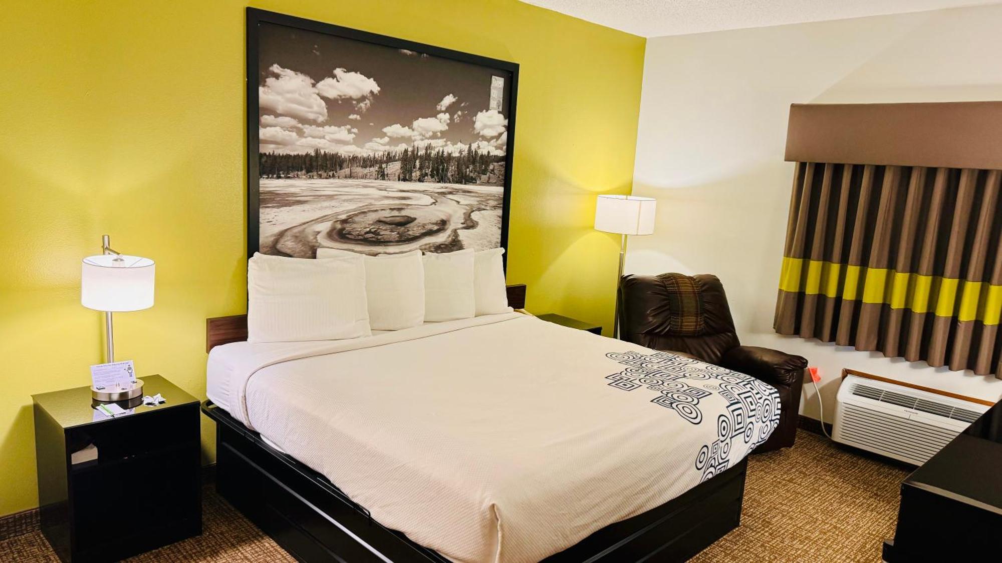 Forest City Inn Extérieur photo